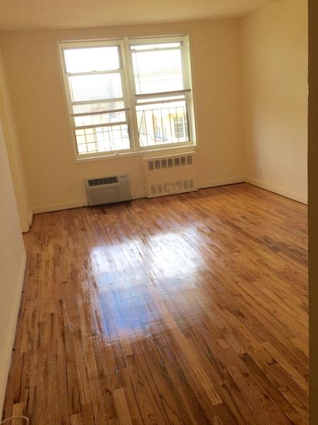 纽约皇后区雷哥公园电梯公寓大统舱1595/月