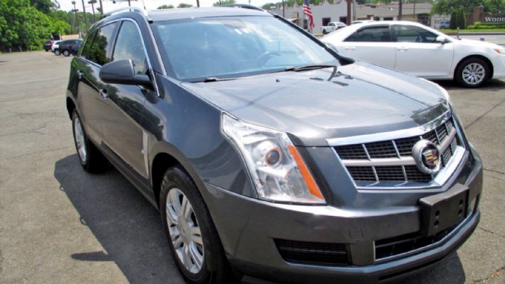 2011 Cadillac SRX Luxury Collection priced at 9850