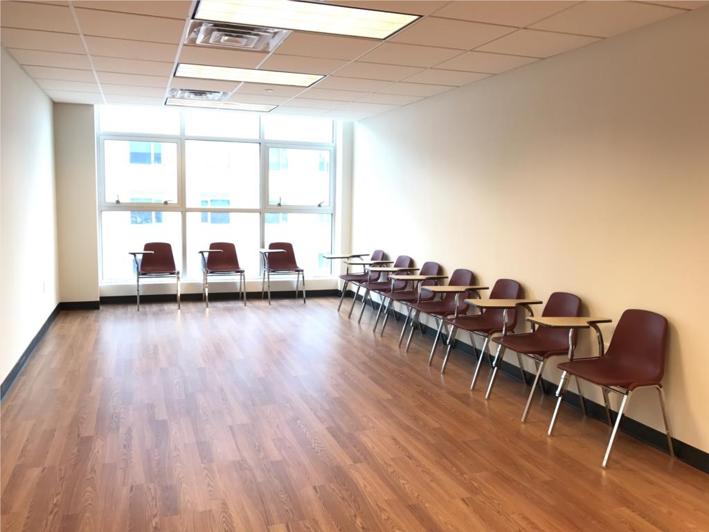 法拉盛市中心高档楼宇时租40，会议室教室办公室