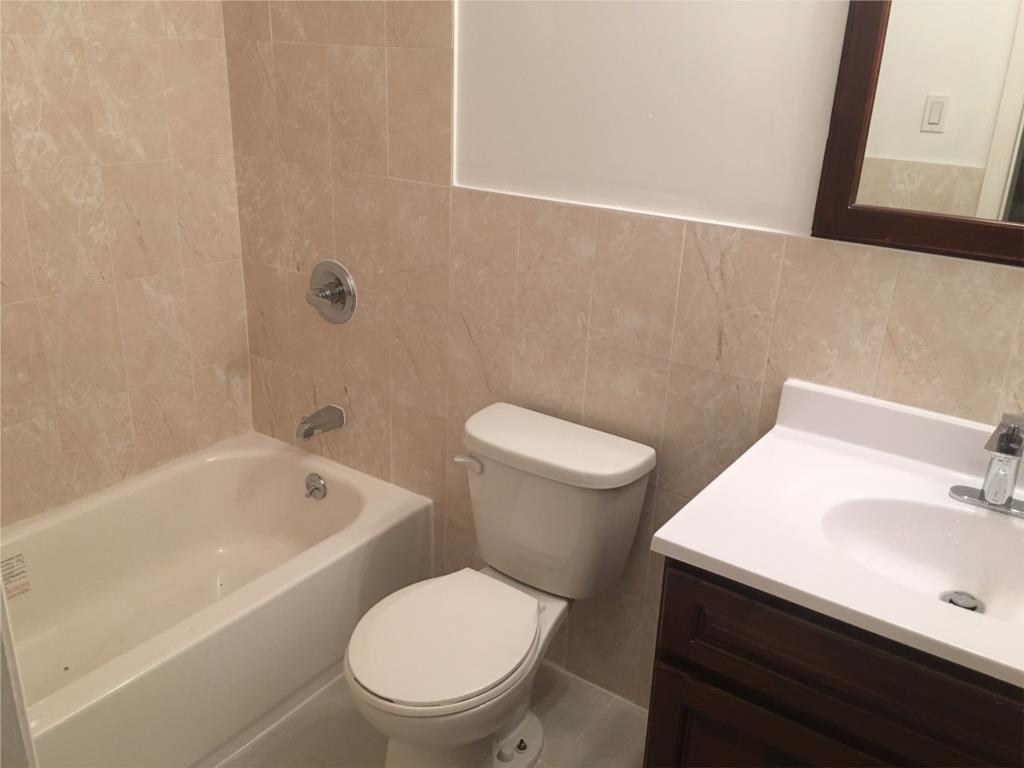 皇后大学二房二厅1000尺，全新装修