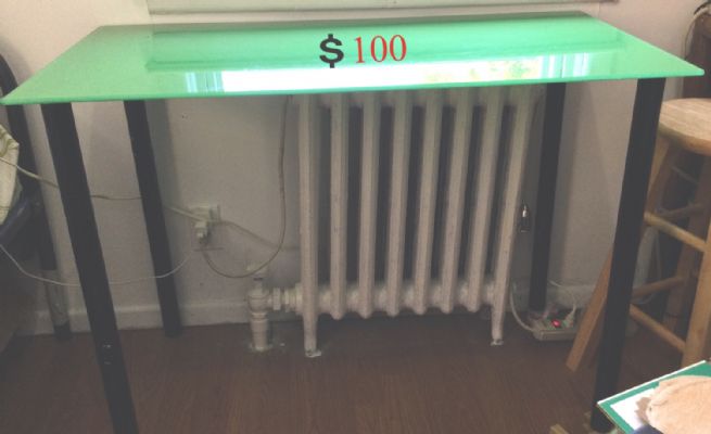 ??100 glass table for sale