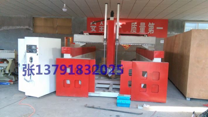 装修装饰 开料机 雕刻机 板式家具加工中心 橱柜衣柜自动化生产线 图片 4