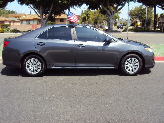 2012 Toyota Camry LE 53520迈 图片 6