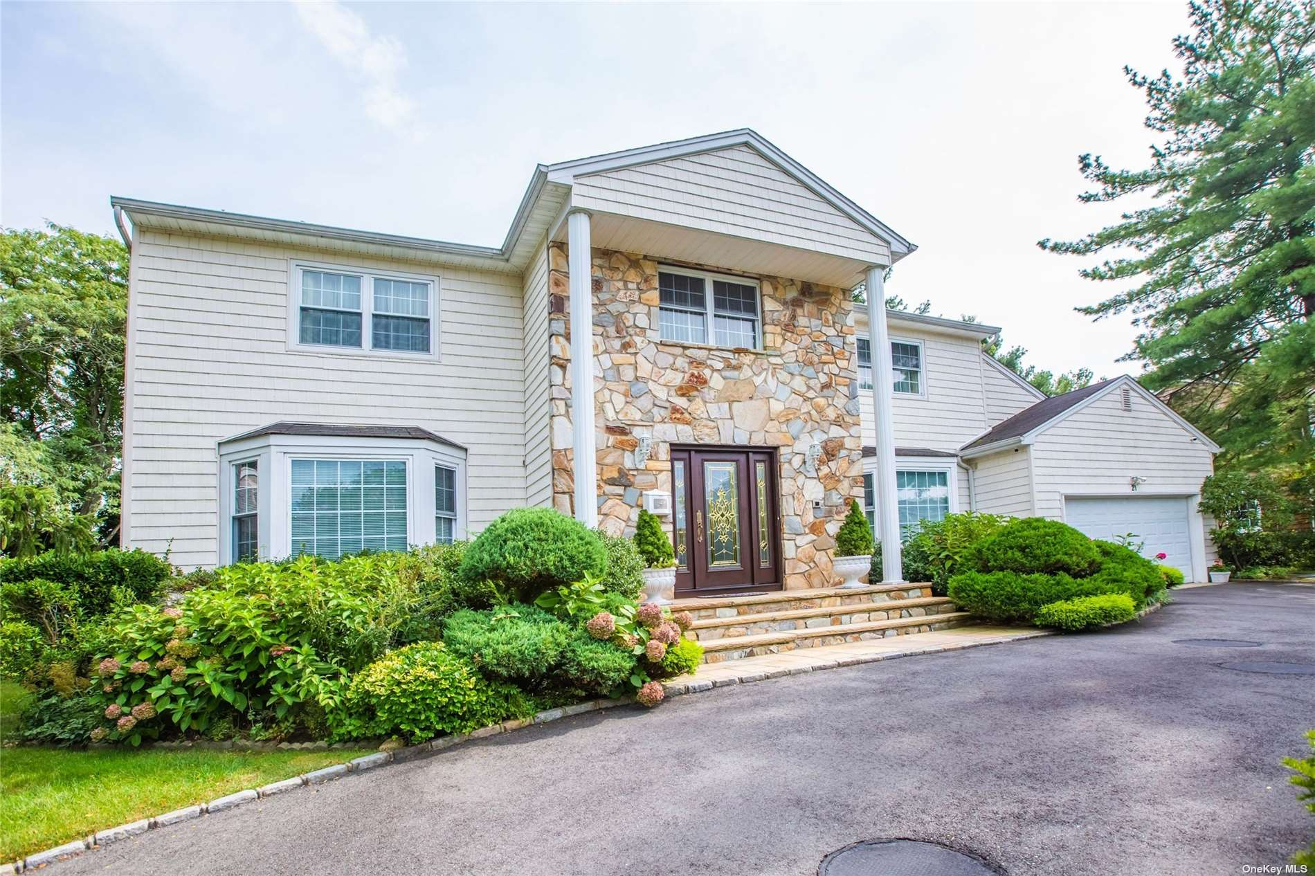 豪华精美Roslyn单家庭出售