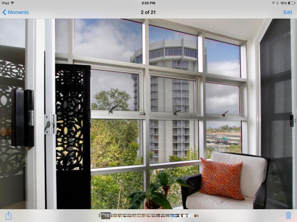 出售 Brentwood兩層式Townhouse