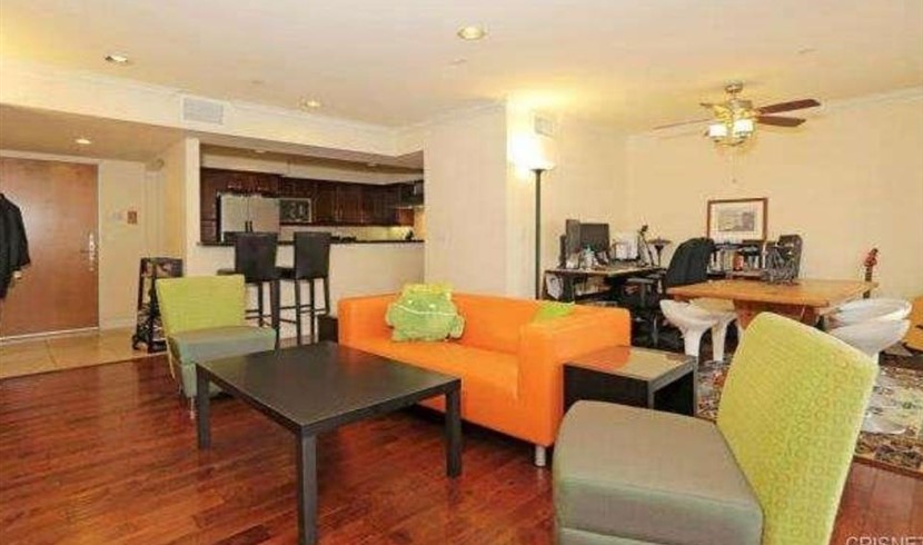 鄰近UCLA,宽敞明亮3房CONDO 出售 图片 5