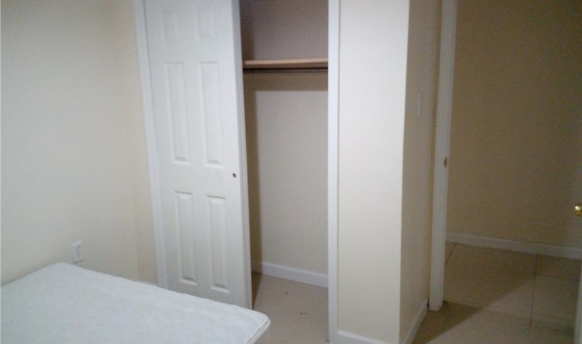 大学附近房屋出租,单间二房一厅 图片 2