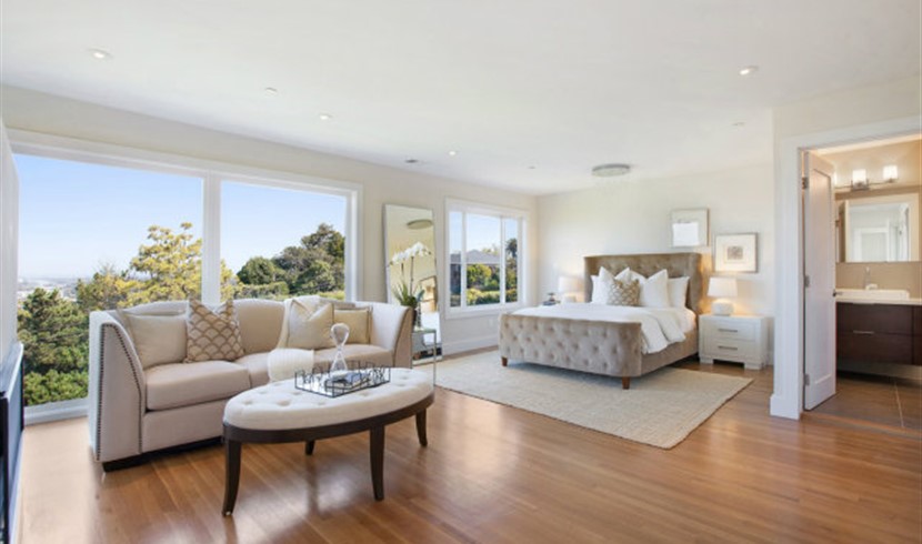 Modern house with elegant and chic interior design photo 6