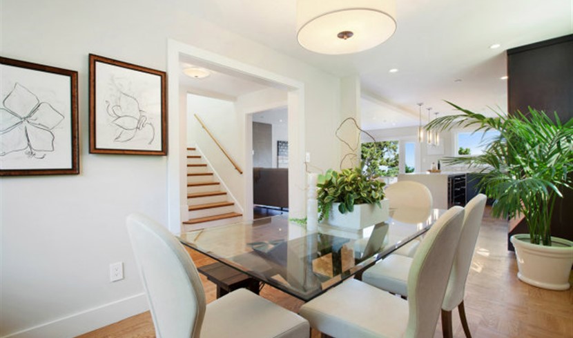 Modern house with elegant and chic interior design photo 7