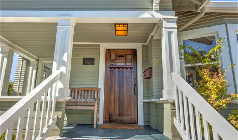 Burlingame Residences with All the Conveniences photo 3