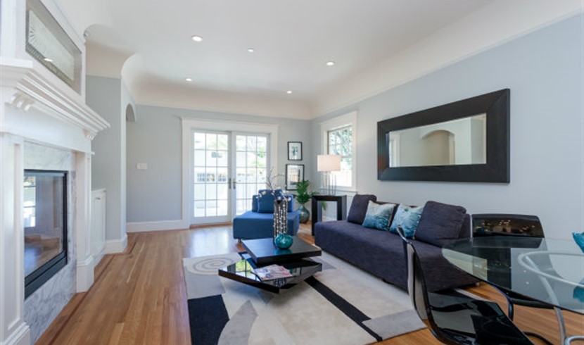 Burlingame Residences with All the Conveniences photo 6