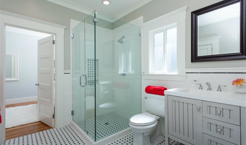 Burlingame Residences with All the Conveniences photo 4