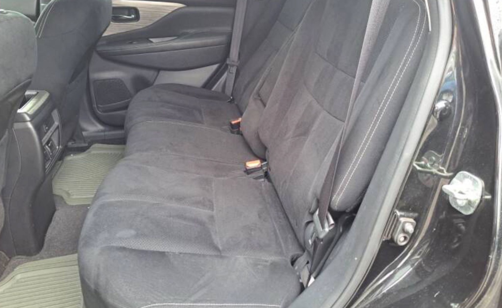 2017 Nissan Murano Nissan SUV priced at 18,950 photo 6