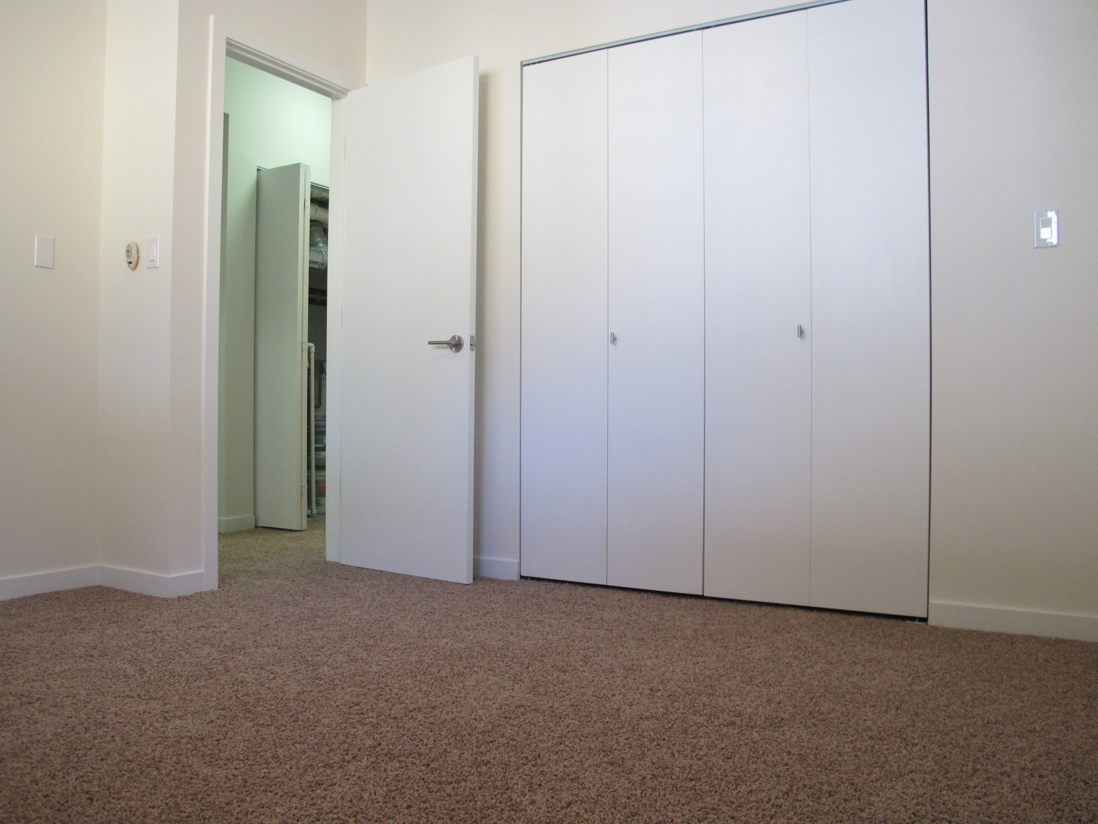 芝加哥 Logan Square area出租一室一厅