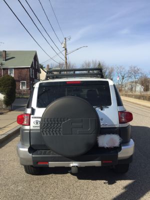 The lowest price on the market Toyota FJ Cruiser 07 model with low mileage photo 3