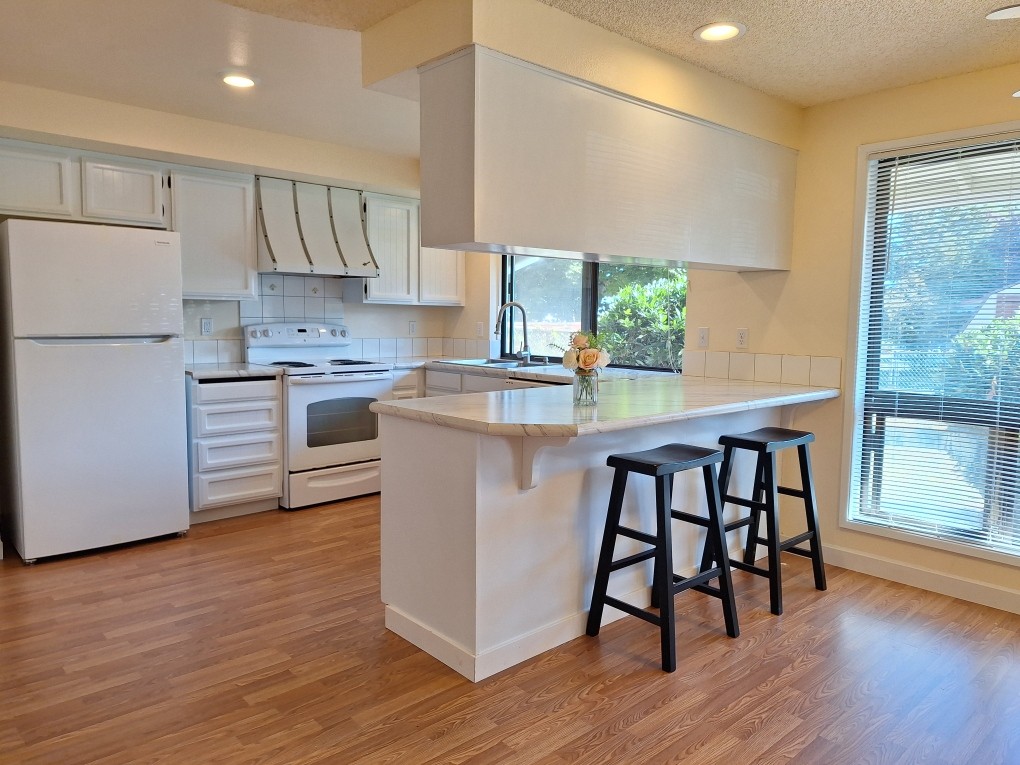 出租全新/全配豪装房间