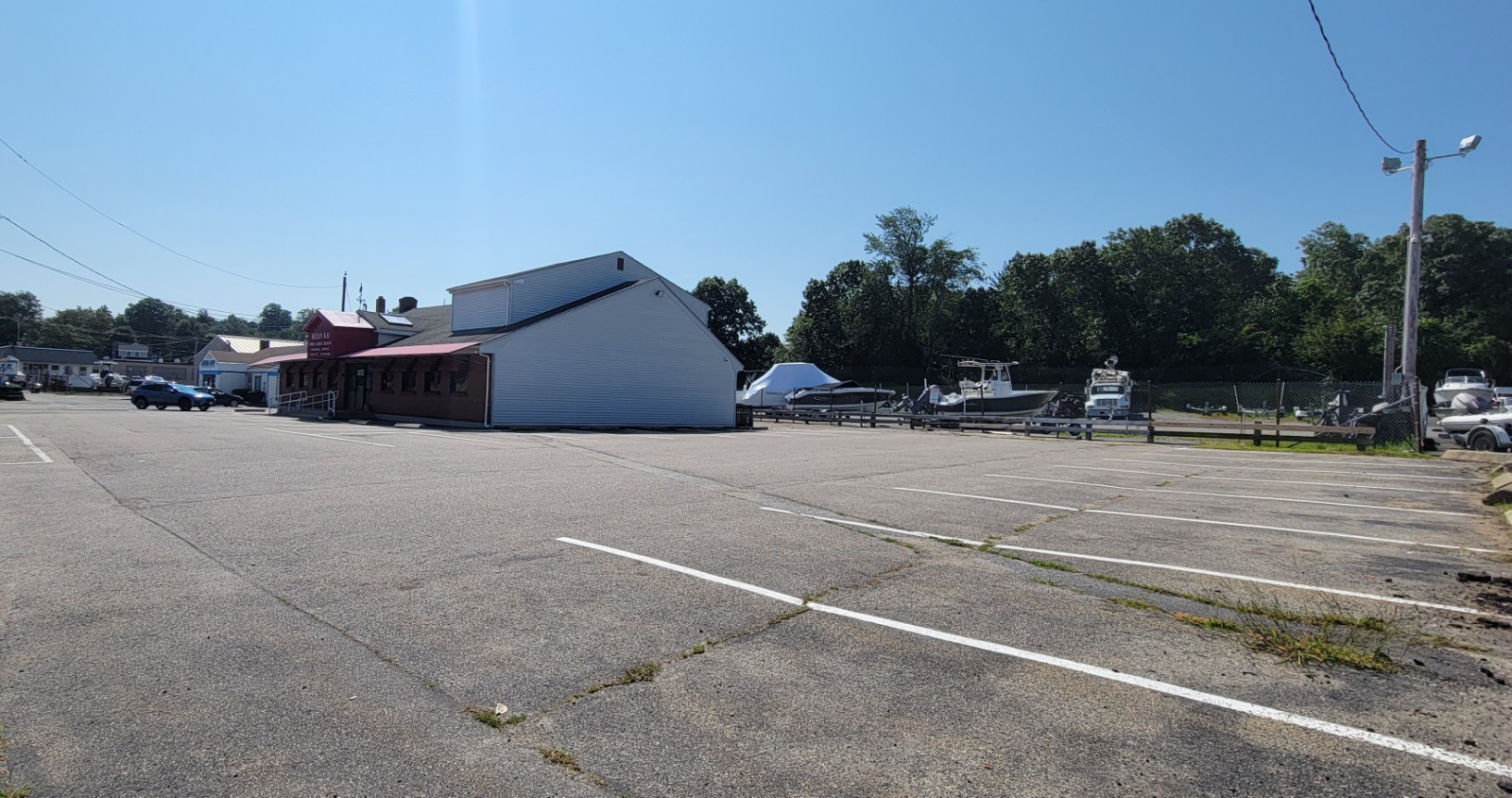 波士頓地點好餐館生意出售