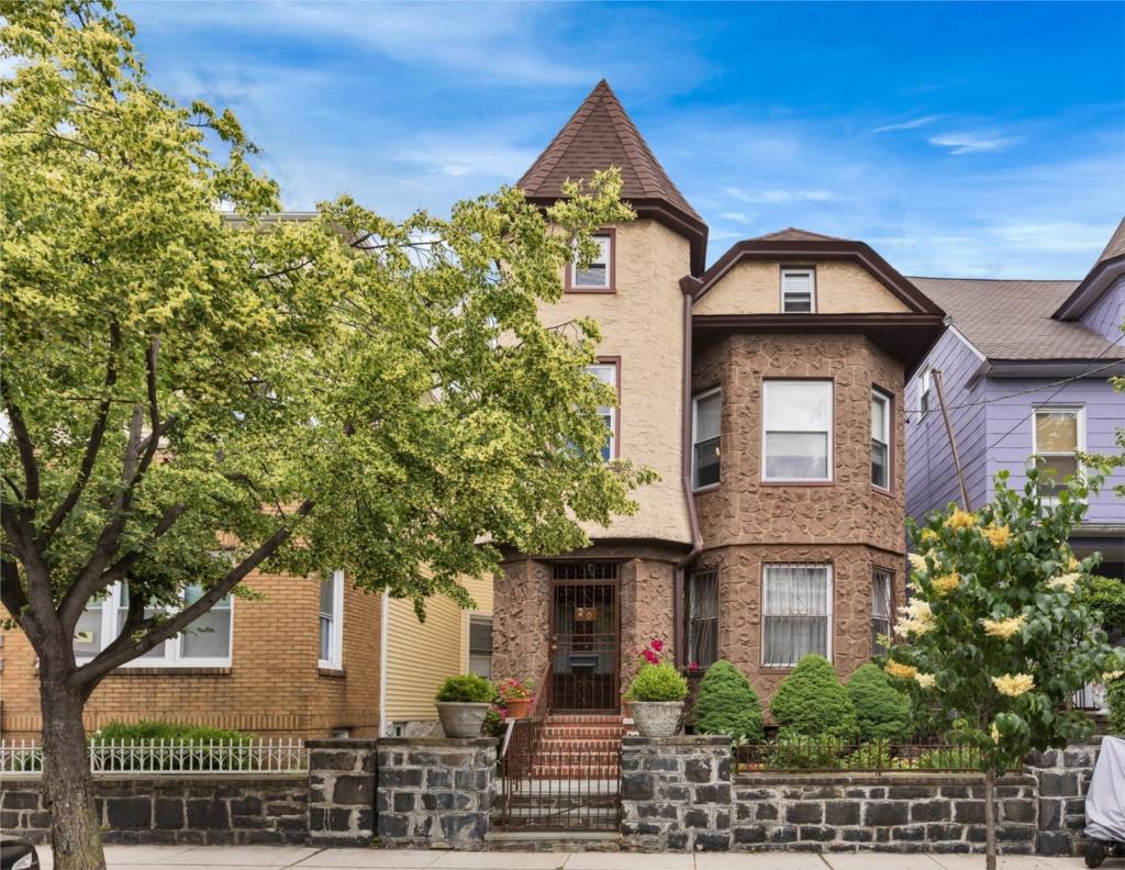 新泽西两家庭房屋出售