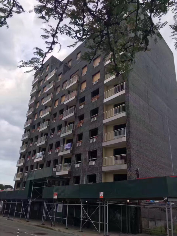 新款康斗两房一厅五十几万起,蓝天地产何