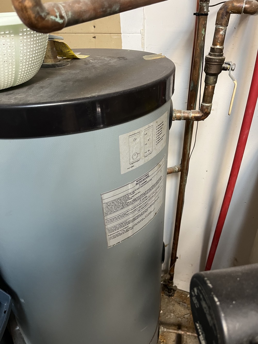 水电冷暖维修，暖气炉维修，热水炉安装，安装维修厨房抽油烟机