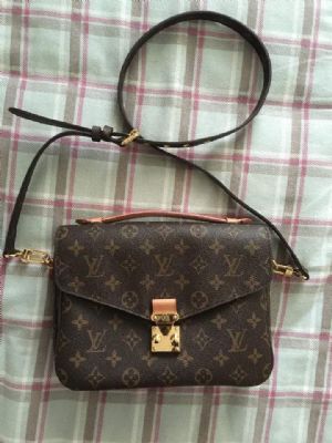 滨州高价回收名包名表 黄金珠宝精选实体老店聚品行