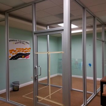 A-安全玻璃窗簾公司