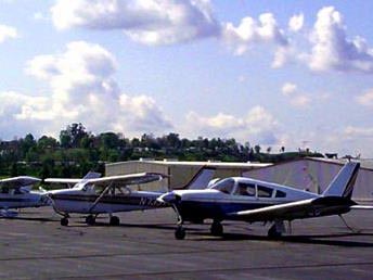 雄鷹航空飛行訓練學院