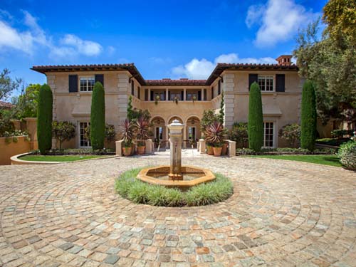 楊珺房地產經紀