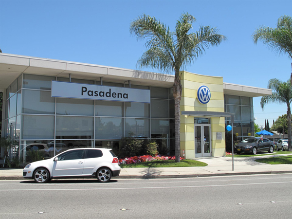 帕薩迪那福斯汽車經銷商