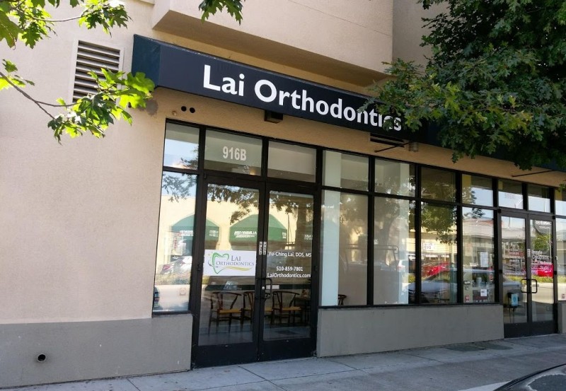 賴鈺菁牙齒矯正專科醫師