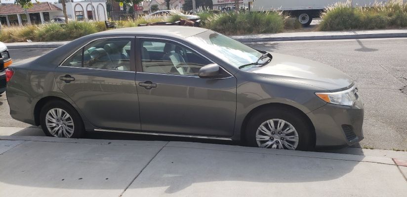 2012 Camry 36000miles 极佳车况 忍痛出售