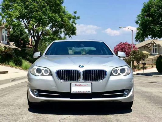 2012 BMW 528 只要2字头出一点点