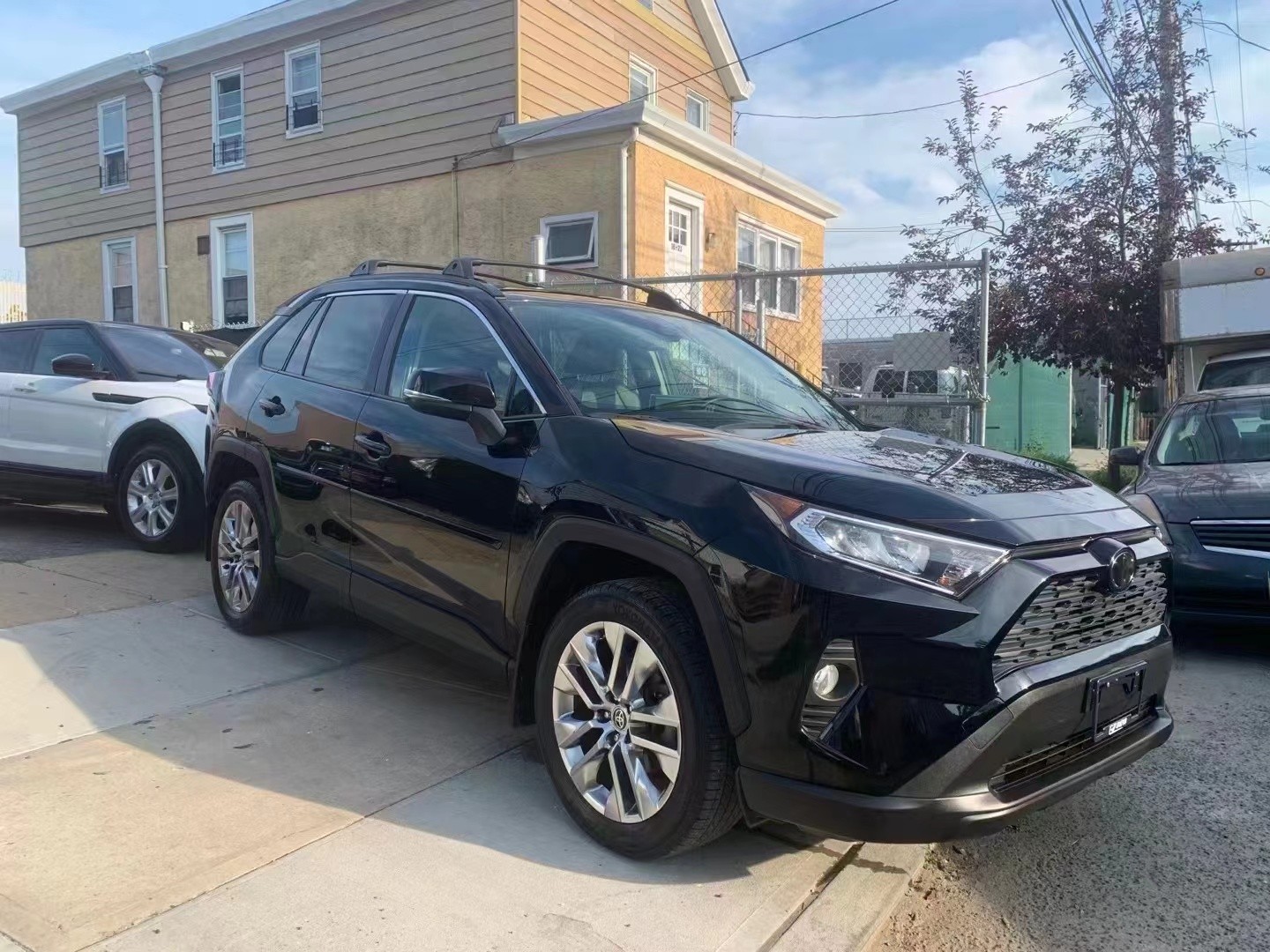 "2020 TOYOTA Toyota RAV4 XLE High Edition"