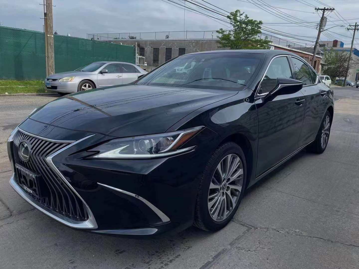 2021 Lexus ES250 AWD fuel-efficient four-wheel drive car