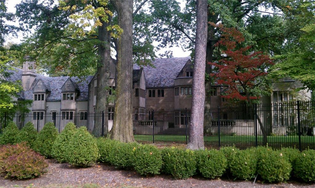 Beautiful Huntington Home for Sale