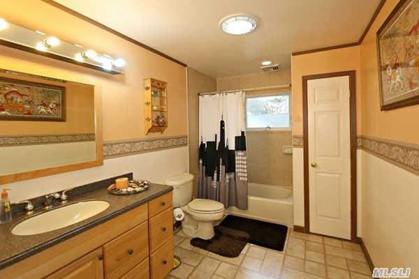 Priced LESS than MARKET Value! Large House!!