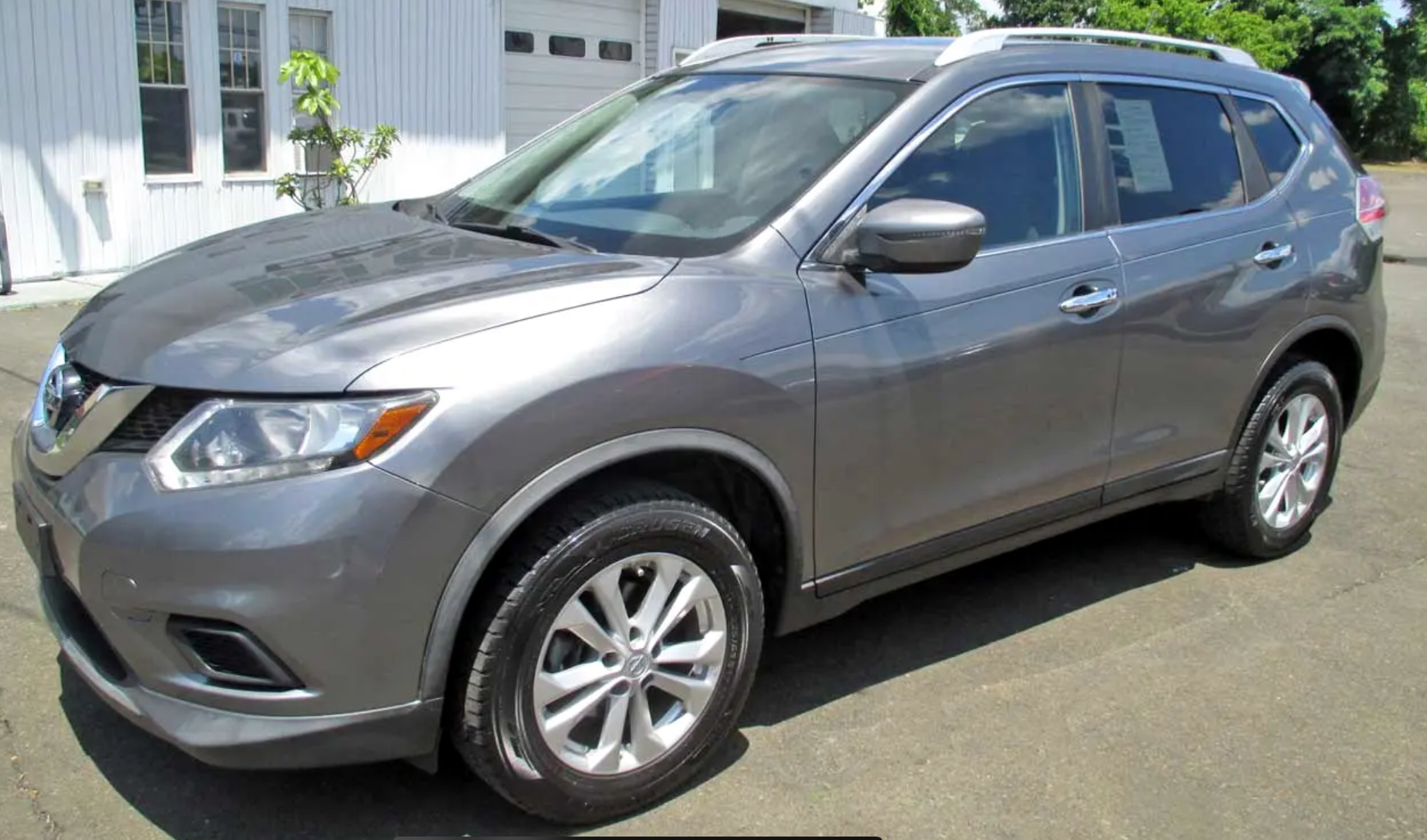 2016 Nissan Rogue AWD SV priced at 13,850