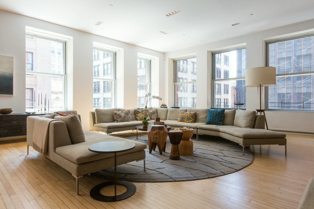 Gorgeous SOHO Condominium with Doorman!
