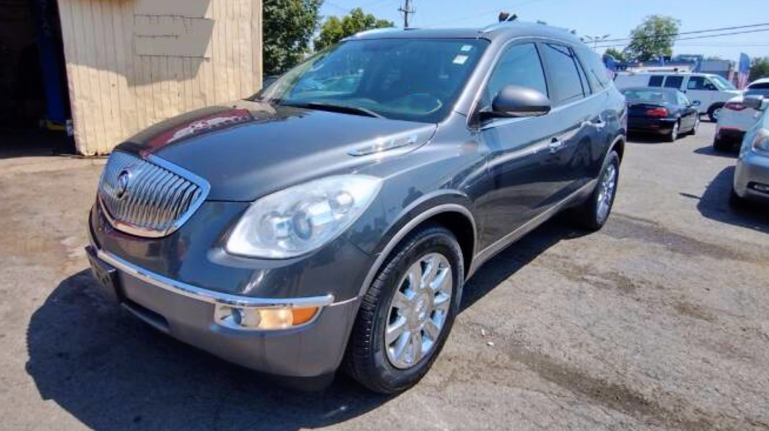 2011 Buick Enclave CXL-2 priced at 8350