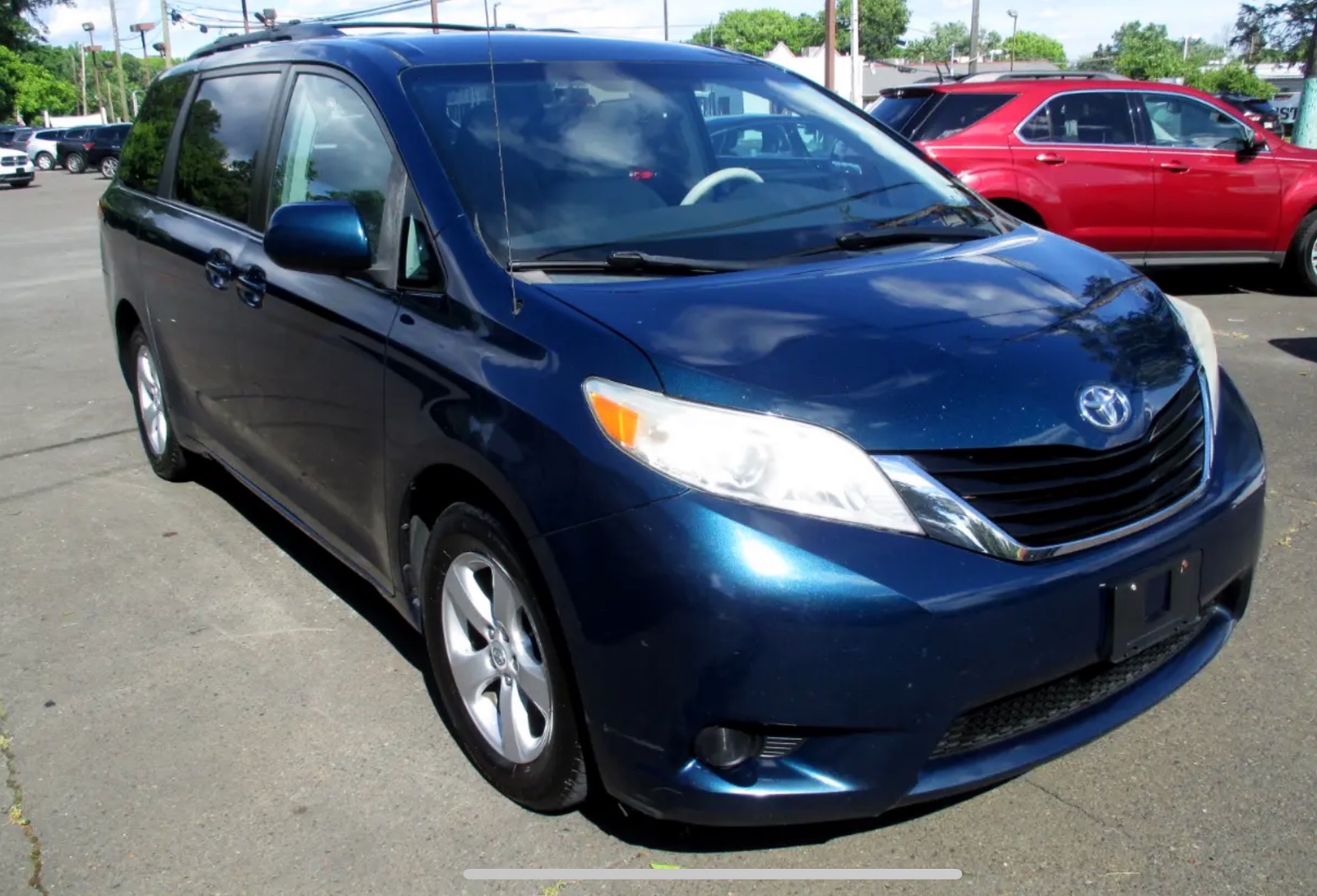 2011 Toyota Sienna Toyota eight-seater priced at $12,900