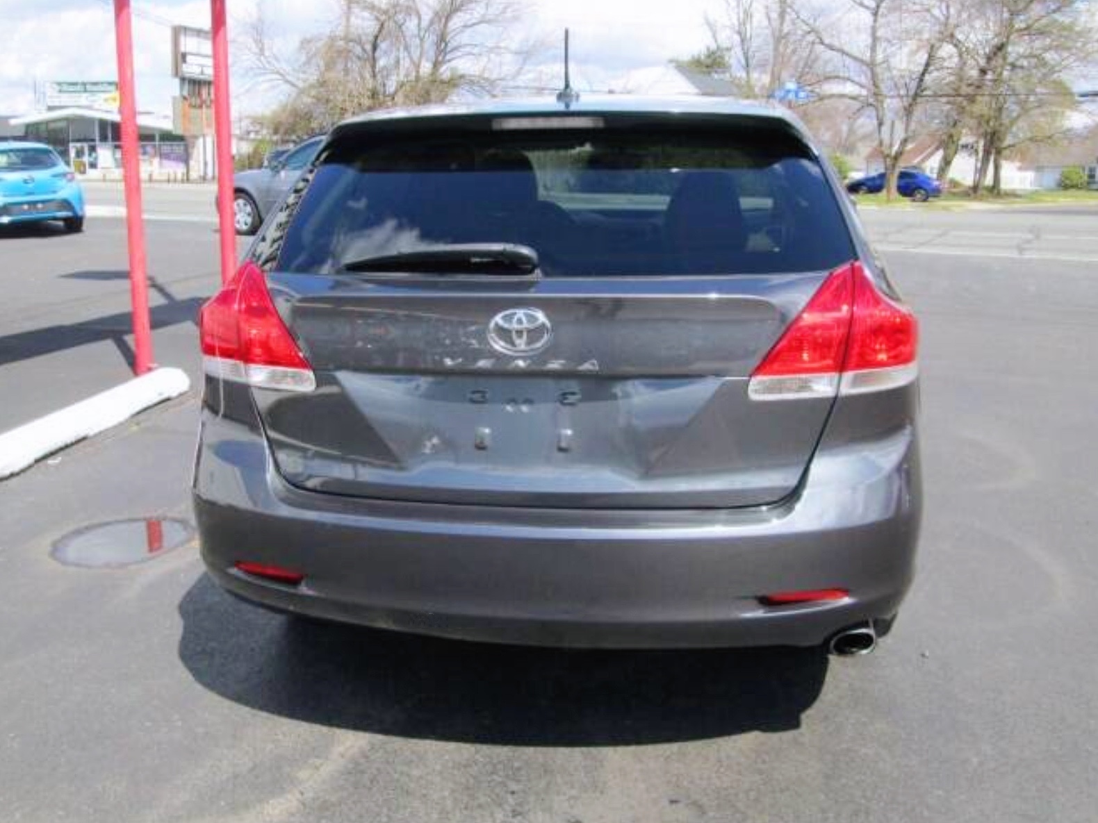 2009 Toyota Venza priced at 11,995