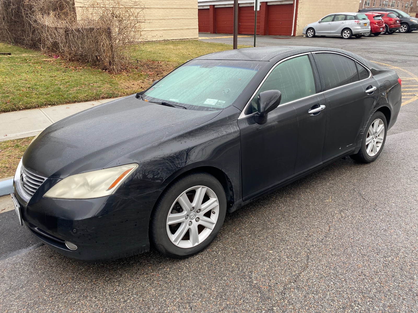 2007 Lexus ES350 top trim. The car is in very good condition. 122,000 miles. [Sell it yourself]