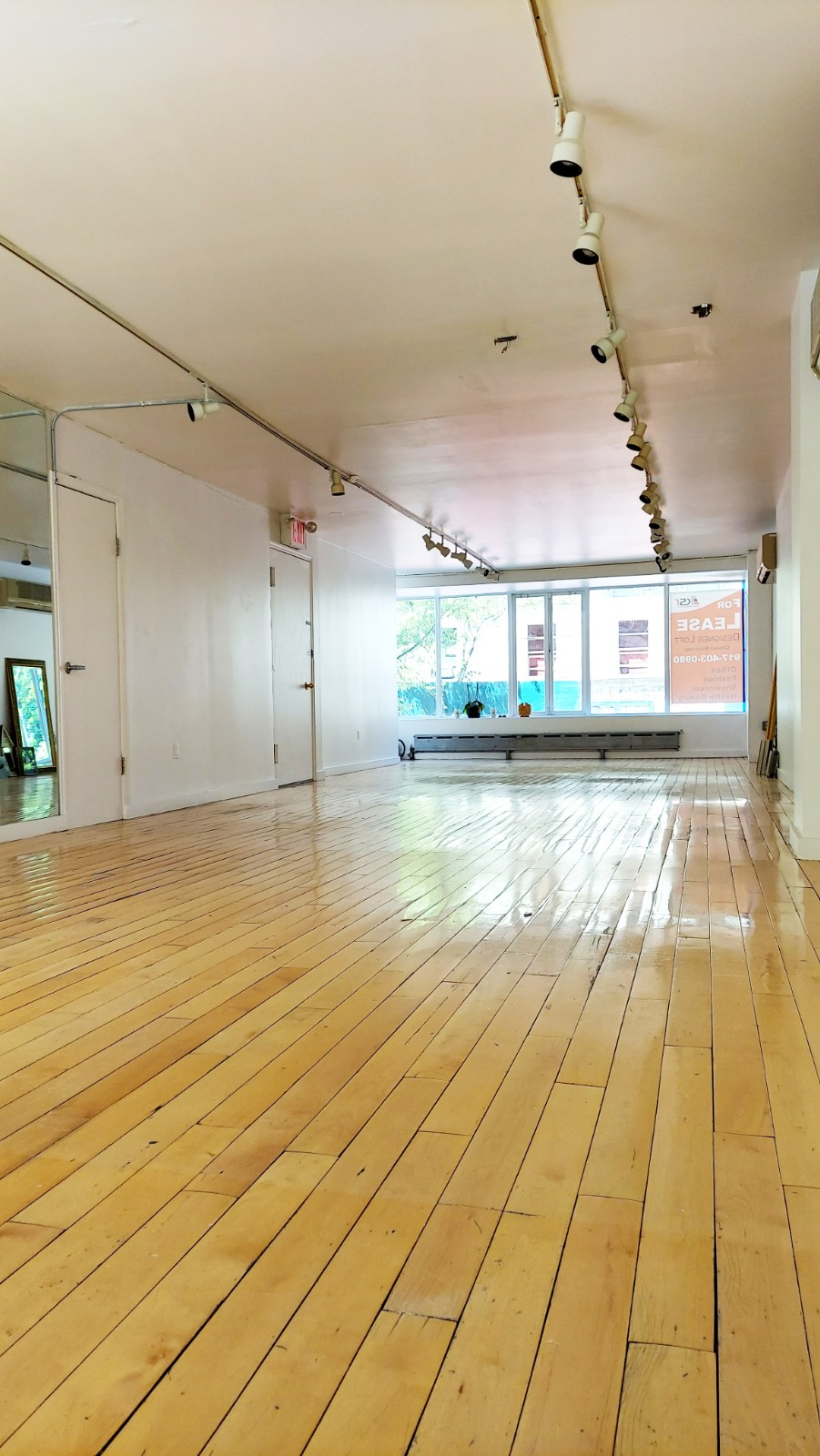 零售空間出租 - Retail Space for Rent