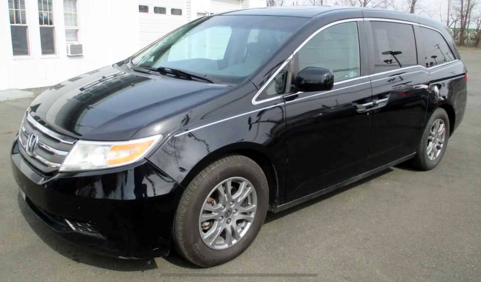 2012 Honda Odyssey EX-L Honda eight-seater priced at 14,980
