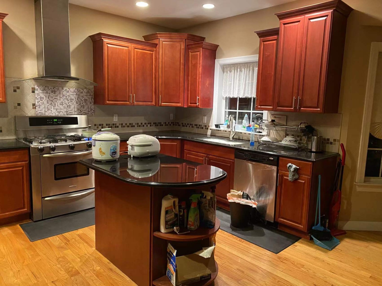 【Hempstead】转租一个明年5月31到期的大单房