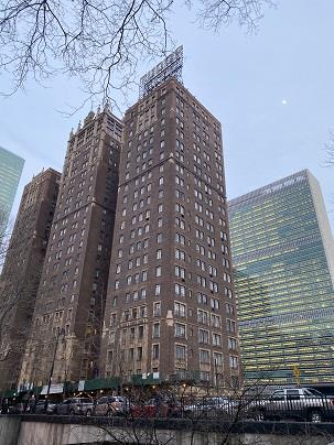 纽约曼哈顿中城门卫电梯公寓统舱出租2100月