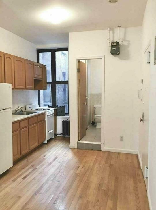 纽约曼哈顿东村一室一厅出租2350/月包水暖