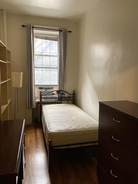 纽约曼哈顿中城两室一厅出租3100月包水暖