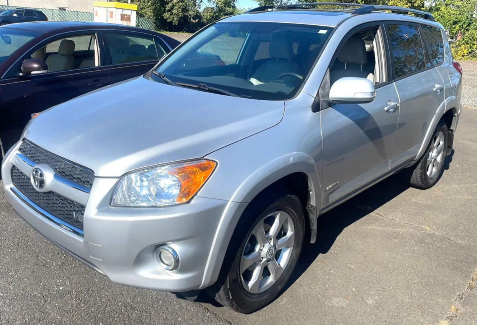 2011 Toyota RAV4 4WD V6 Toyota SUV with five seats, priced at 10,850