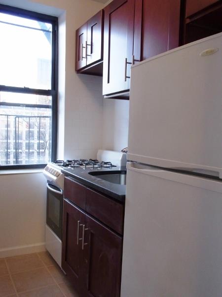 纽约曼哈顿上东城一室一厅出租_1600/月包水暖